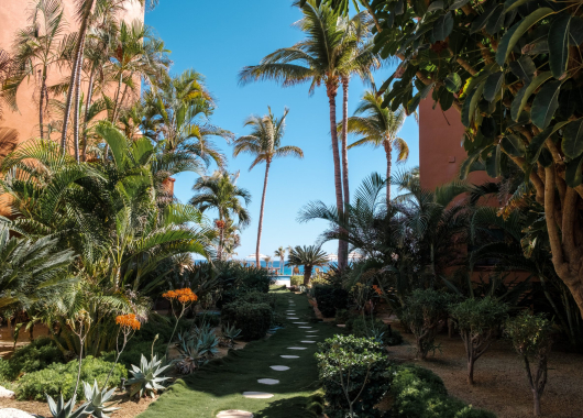 Casa del Mar path