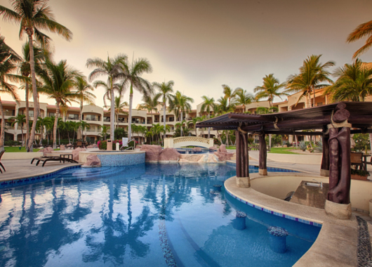 Las Mananitas Phase1-pool-bar